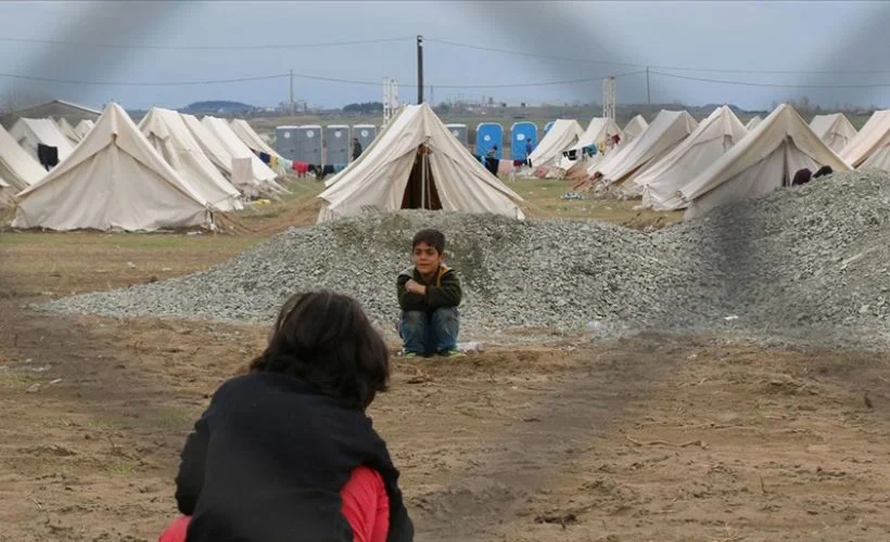 Yunanistan'da mülteci çocuklara ırkçı saldırı