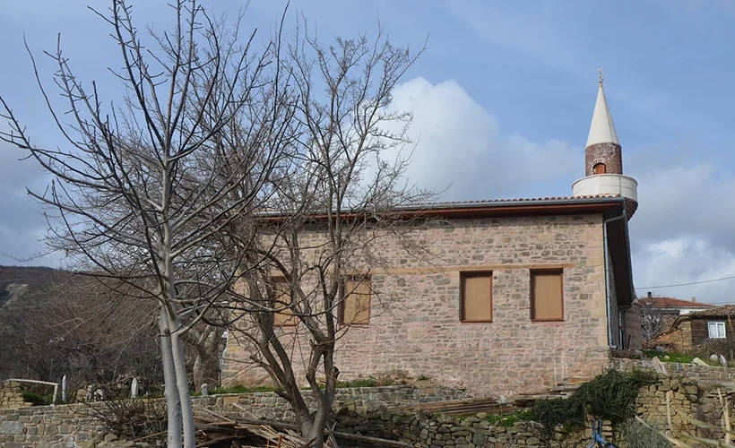 600 yıllık cami martta ibadete açılıyor