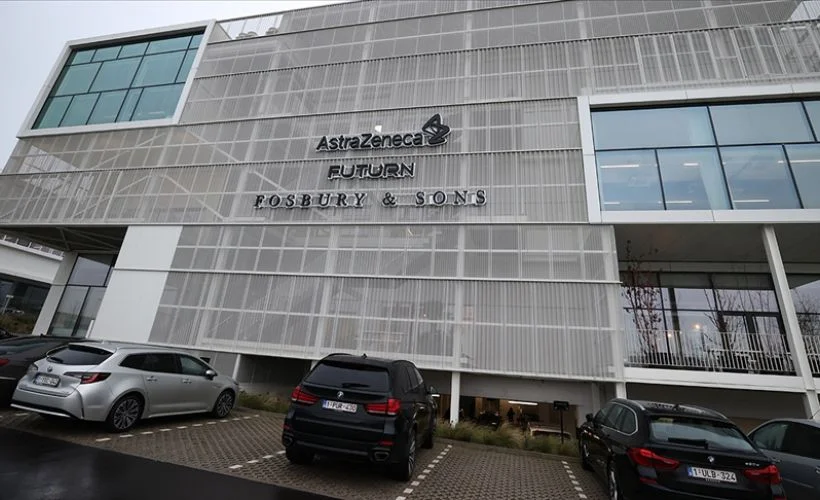 AB, AstraZeneca'nın Kovid-19 aşısına onay verdi