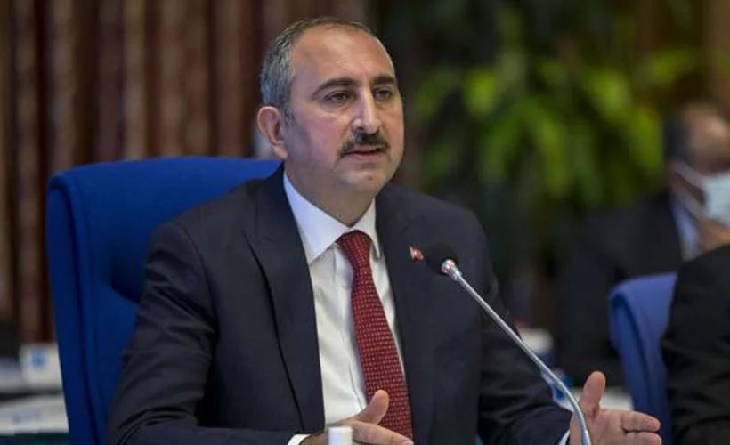 Bakan Gül: AYM'nin kararı bağlayıcıdır