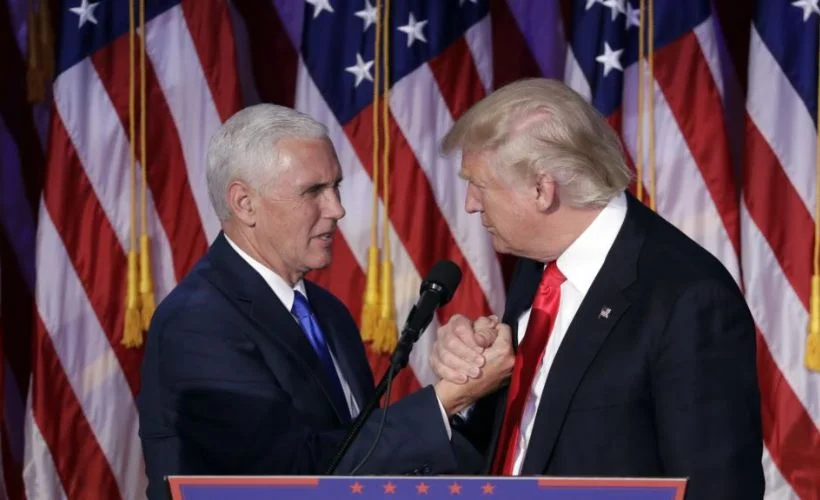 Başkan Yardımcısı Pence, Trump'ı yalnız mı bırakacak?