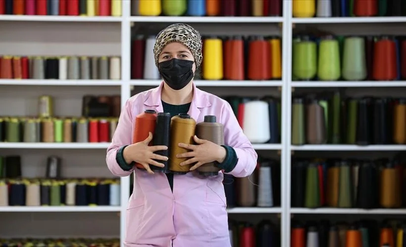 Bileziklerini satarak girdiği tekstil sektöründe 130 kadına ekmek kapısı açtı