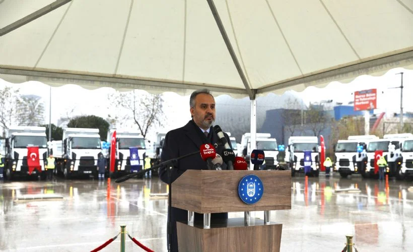 Büyükşehir'in hizmet filosu güçleniyor