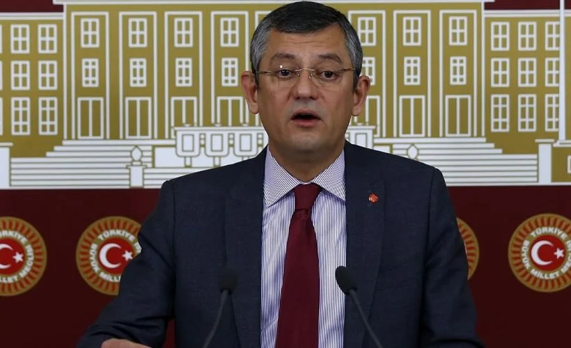 CHP Grup Başkanvekili Özel'den partiden istifalarla ilgili açıklama
