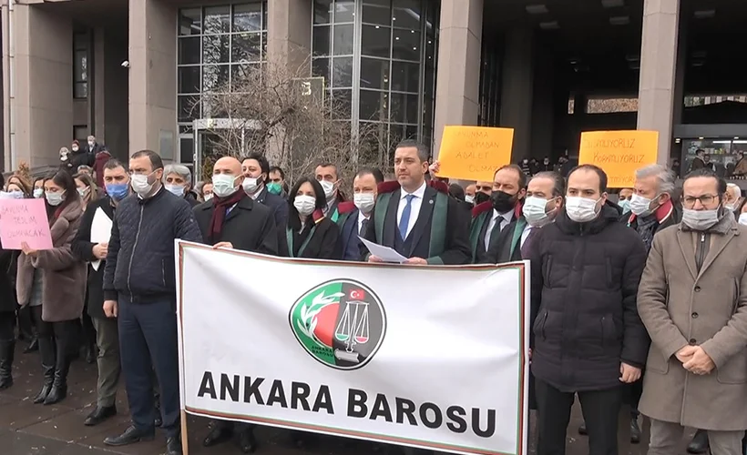 'Çoklu baro' eylemine katılan avukatlara soruşturma