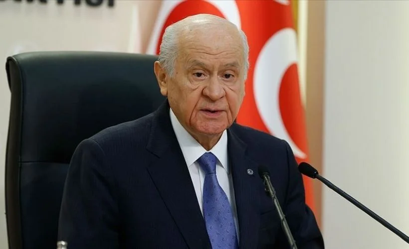 Devlet Bahçeli'den Özlem Gürses'e: Size sadece gülüyoruz