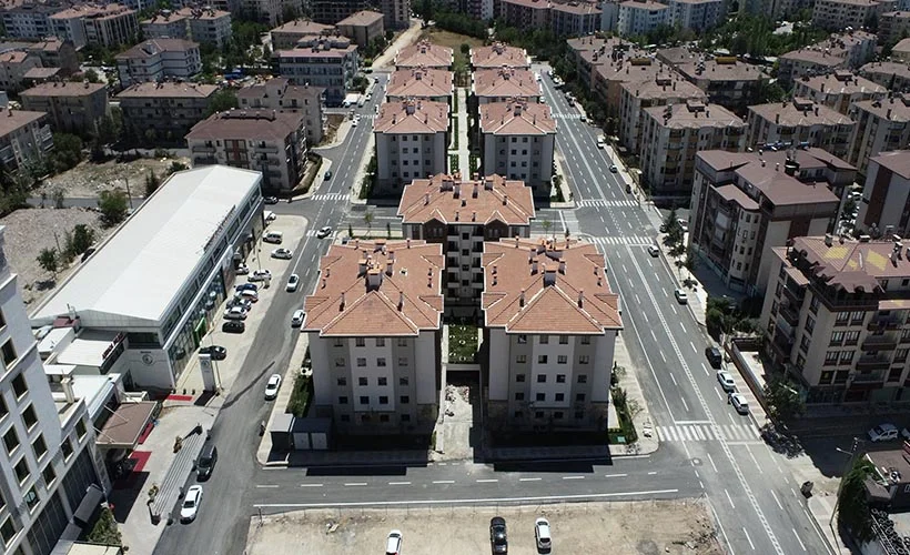 Elazığ'da afetzedeler, evlerine kavuşuyor