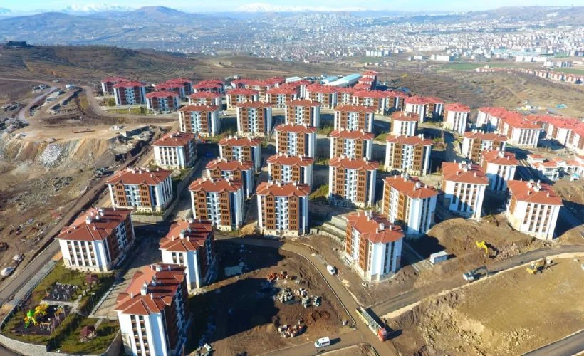Elazığ'da yaralar sarıldı 8 bin deprem konutu tamamlandı