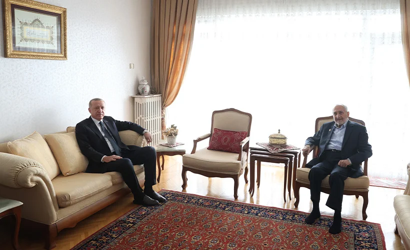 Erdoğan, Asiltürk'ü ziyaret etti