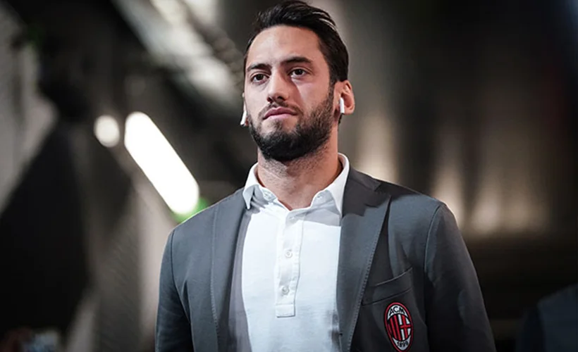 Hakan Çalhanoğlu'nun koronavirüs testi pozitif çıktı