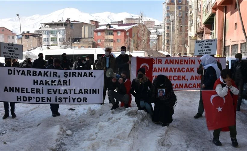 'Hakkari halkı başta olmak üzere tüm Doğu ve Güneydoğu halkı uyansın'