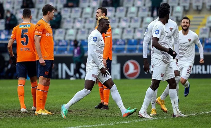 Hatayspor, Başakşehir'i dağıttı