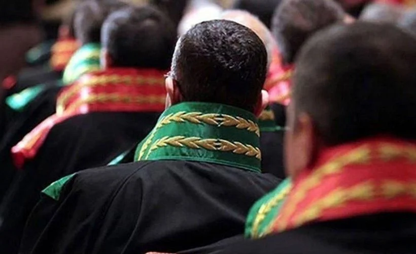 HSK'dan 9 hakim ve savcı hakkında meslekten ihraç kararı