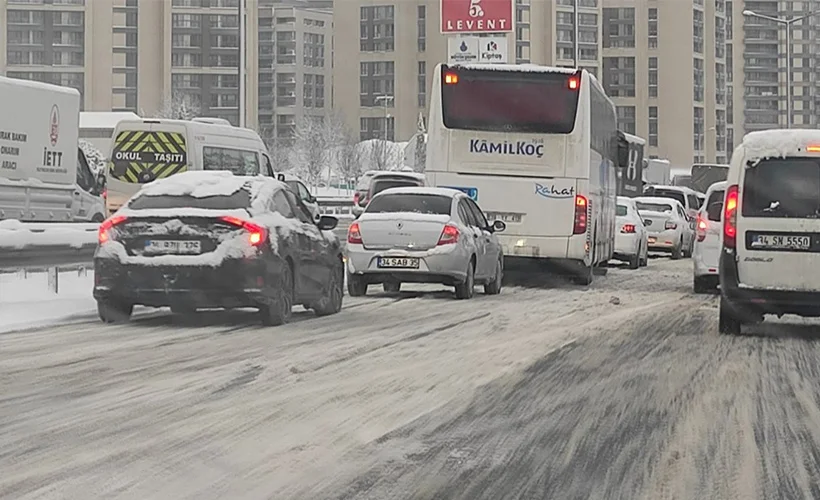 İstanbul Valiliği'nden kuvvetli buzlanma uyarısı