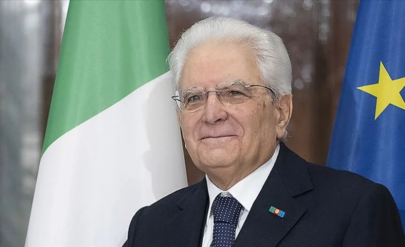 İtalya'da Cumhurbaşkanı Mattarella hükümet krizini aşmak için siyasi istişarelere başladı