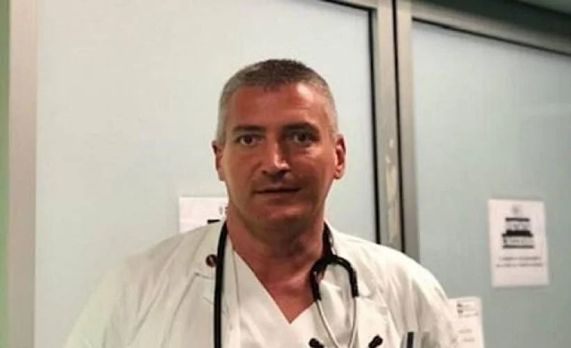 İtalyan doktor 'yatak boşaltmak için' 2 hastayı öldürmek suçundan gözaltına alındı