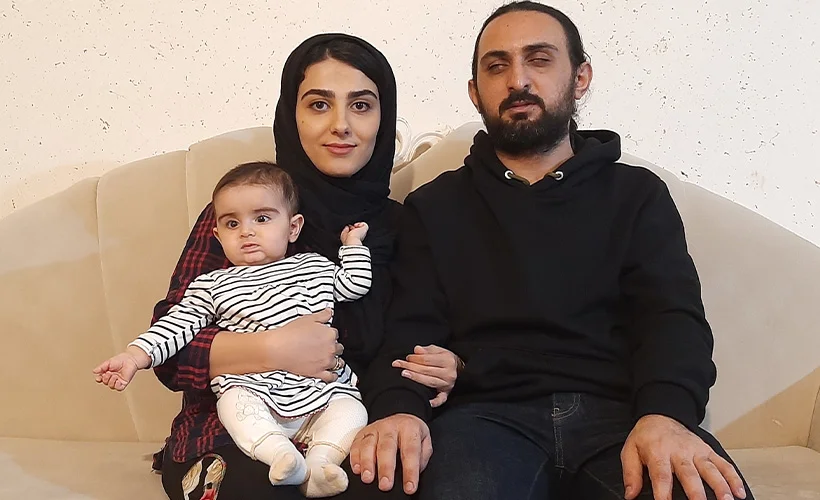 Kızlarına Türkçe isim verebilmek için aylardır mücadele ediyor