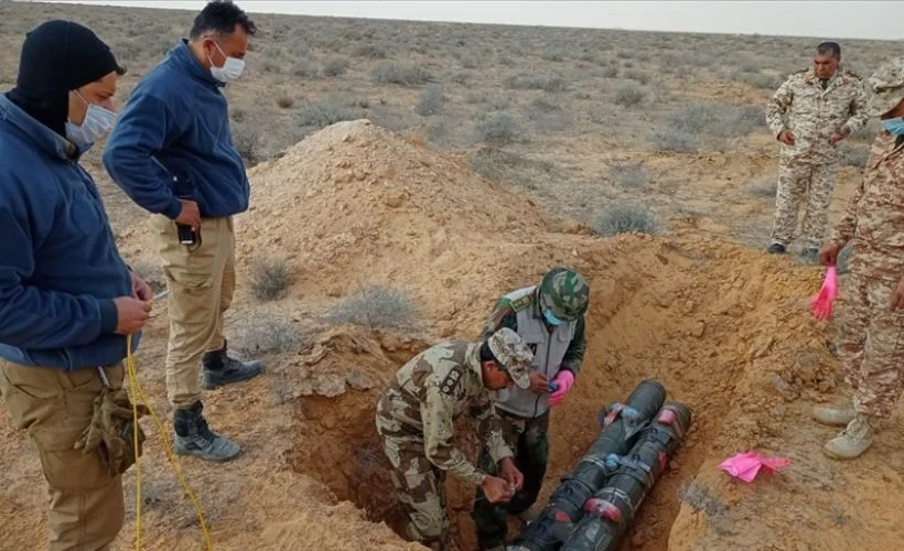 Libya'da mayın ve el yapımı patlayıcıların imhasına devam ediliyor