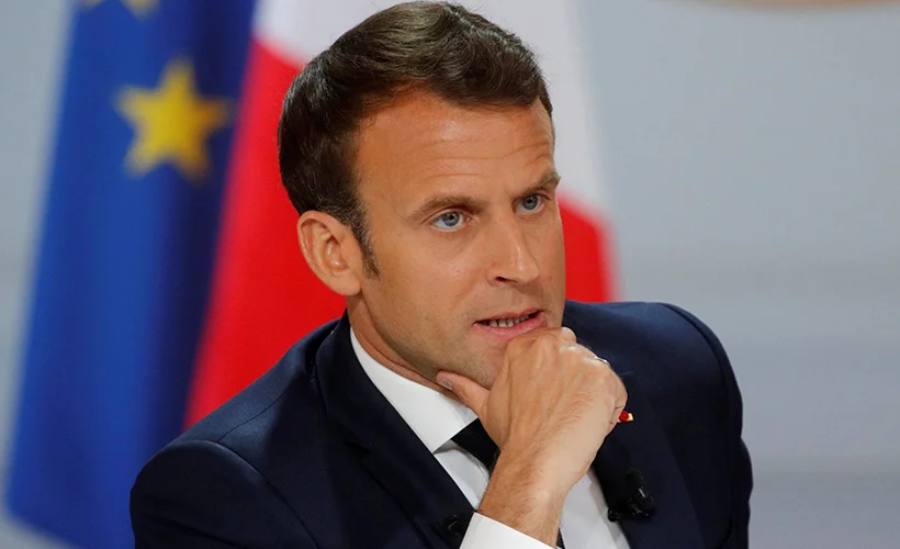 Macron hükümetine beceriksizlik eleştirisi