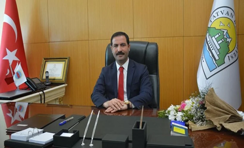 Mehmet Emin Geylani kimdir?