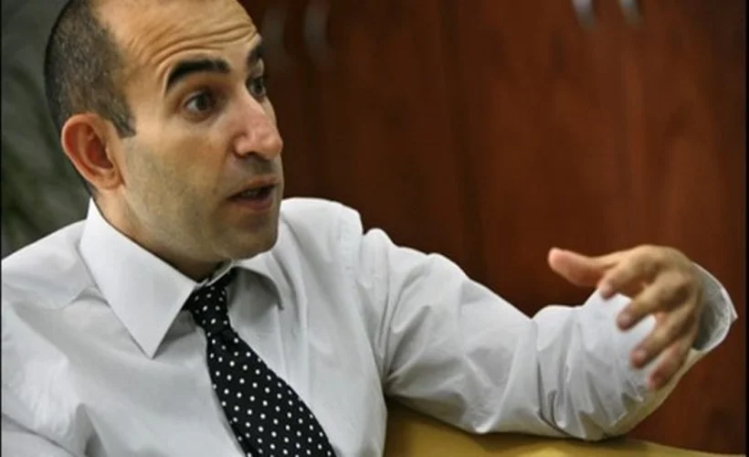 Melih Bulu kimdir?