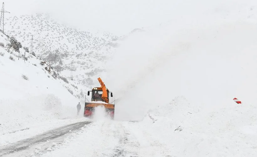 Meteoroloji'den buzlanma ve çığ uyarısı