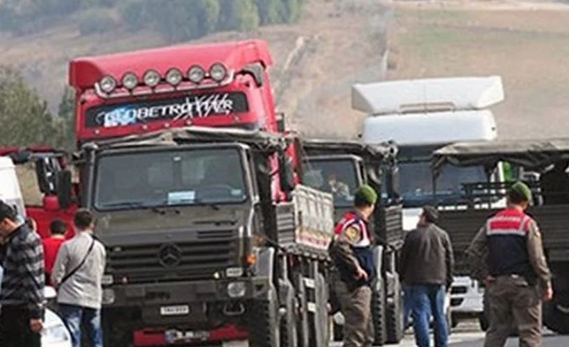 MİT tırlarını durdurdukları alana sinyal kesici cihazlar getirmişler