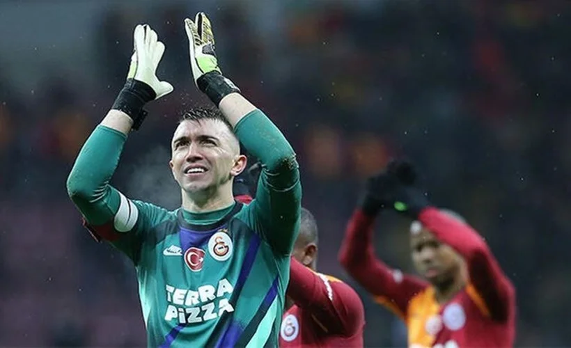 Muslera, Beşiktaş derbisinde görev alacak mı?