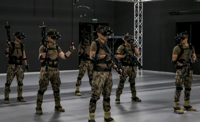 Özel harekat polisleri, sanal ortamda çatışma eğitimi alıyor