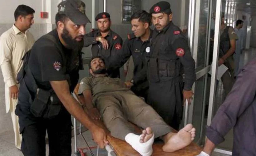 Pakistan'da mayın patladı: 4 asker ölü