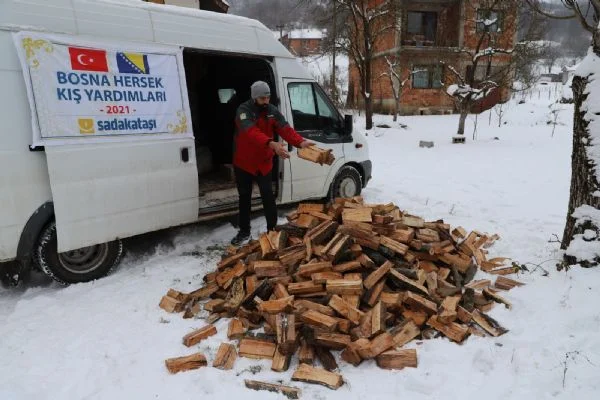 Sadakataşı Bosna'ya yardım ulaştırıyor