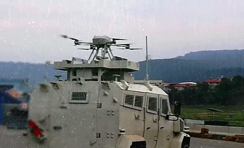 Silahlı drone Songar, ilk defa askeri kara aracına entegre edildi