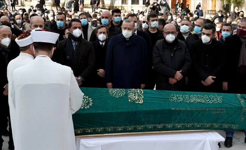 Tarihçi ve yazar Yavuz Bahadıroğlu son yolculuğuna uğurlandı