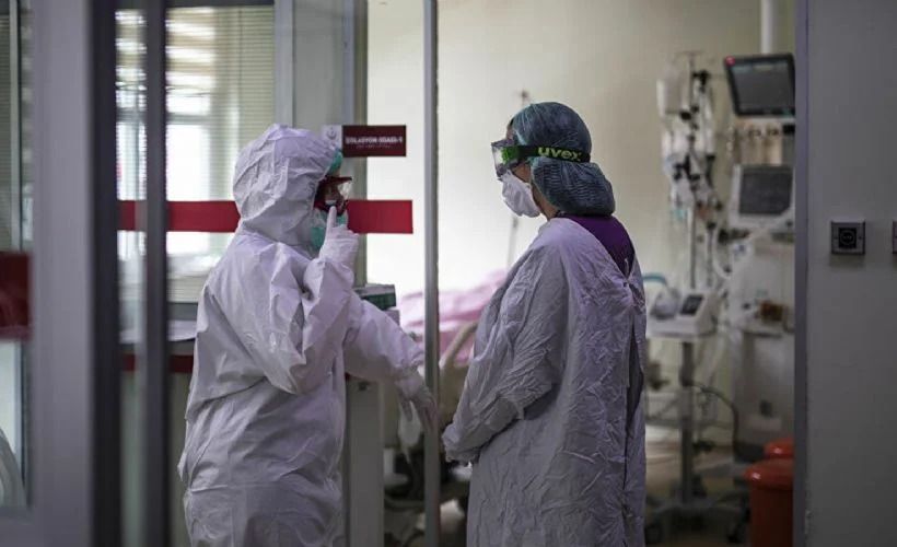 Türkiye'de son 24 saatte 7 bin 103 kişinin testi pozitif çıktı, 134 kişi hayatını kaybetti