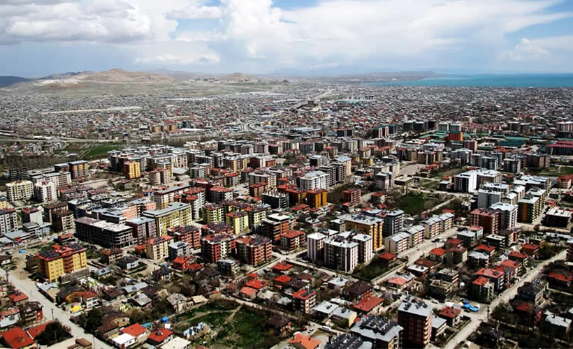 Van'da '15 günlük' yasaklama