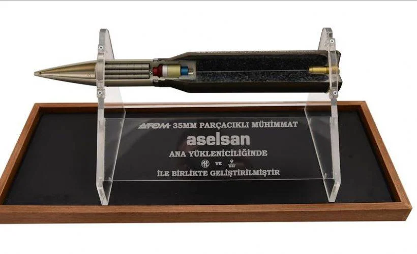 ASELSAN, 100 bininci 'ATOM 35 mm Parçacıklı Mühimmat Elektroniği'nin üretildiğini bildirdi