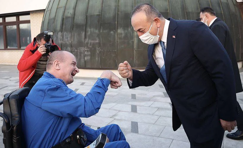 Bakan Çavuşoğlu, Hırvatistan Müslümanlarıyla buluştu