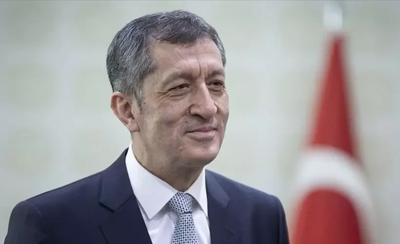 Bakan Selçuk'tan 15 Şubat'ta yüz yüze eğitime başlayacak köy okulları paylaşımı