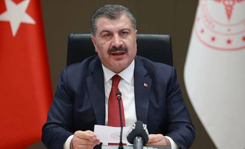 Bakanı Koca: Salgınla mücadelemizi takdir eden yabancı devletler artıyor