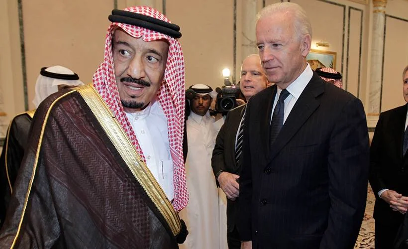Biden, Suudi Arabistan Kralı Selman ile görüştü