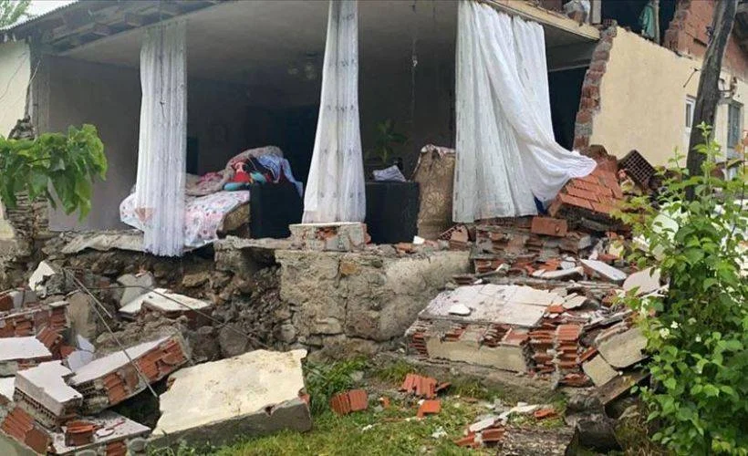 Bingöl Karlıova'da deprem