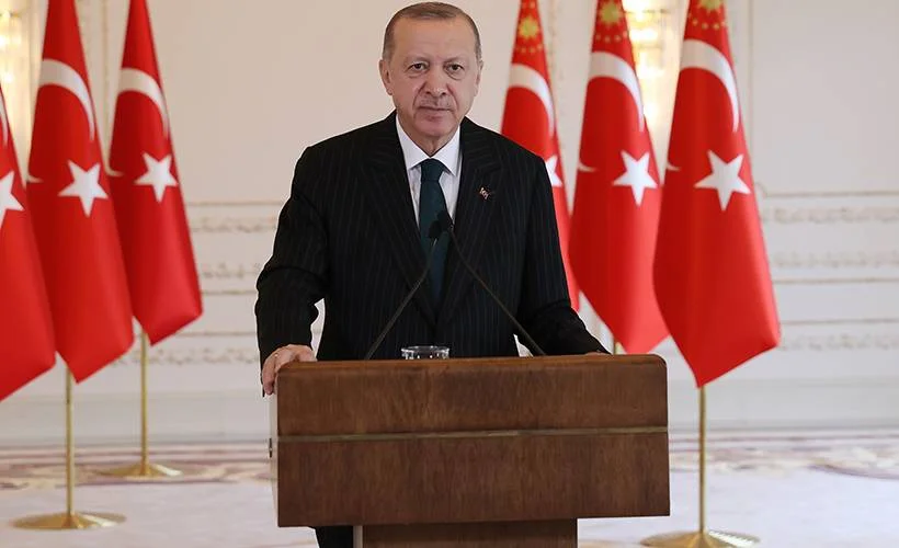 Erdoğan: Ailemize yönelik çok büyük operasyonlar çekiliyor