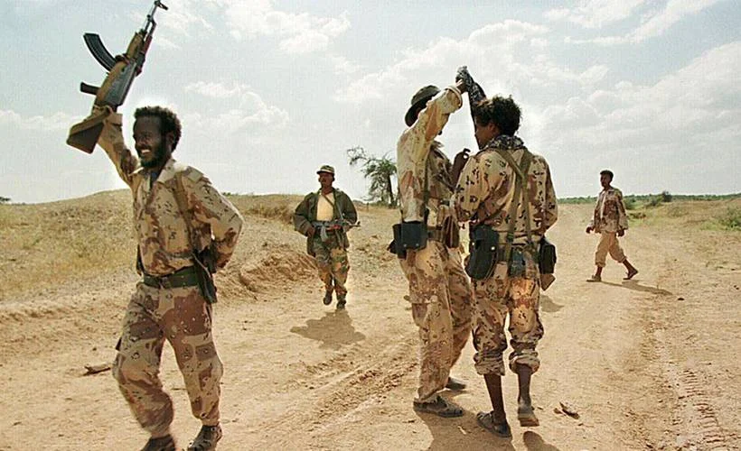 'Eritre askerleri, Etiyopya'da yüzlerce sivili katletti'