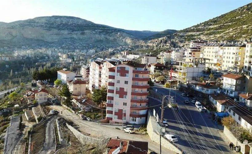 Ermenek'te okullar tatil mi? Sokağa çıkma yasağında okullar açık mı?