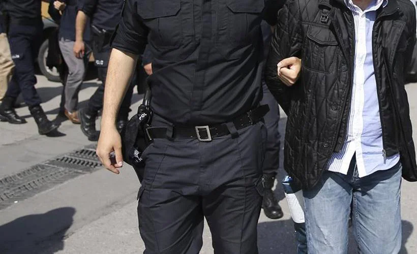 Eski tuğgeneralin de bulunduğu 5 FETÖ şüphelisi sınırda yakalandı