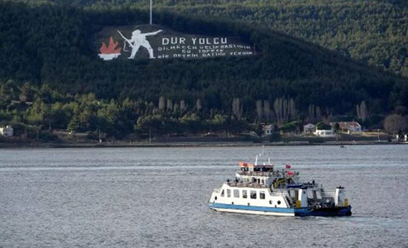 Gökçeada ve Bozcaada feribot hatlarındaki yarınki seferler iptal