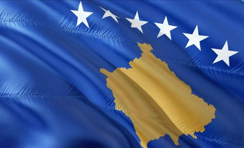Kosova bağımsızlığının 13. yıl dönümünü kutluyor