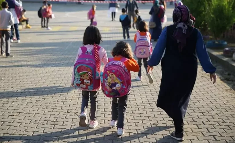 MEB, ilk ve orta okullarda yüz yüze eğitimin usul ve esaslarını belirledi