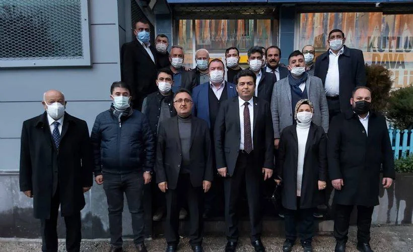 Menderes Karaduman'dan önemli tavsiyeler! Halkın ve haklının yanında olun
