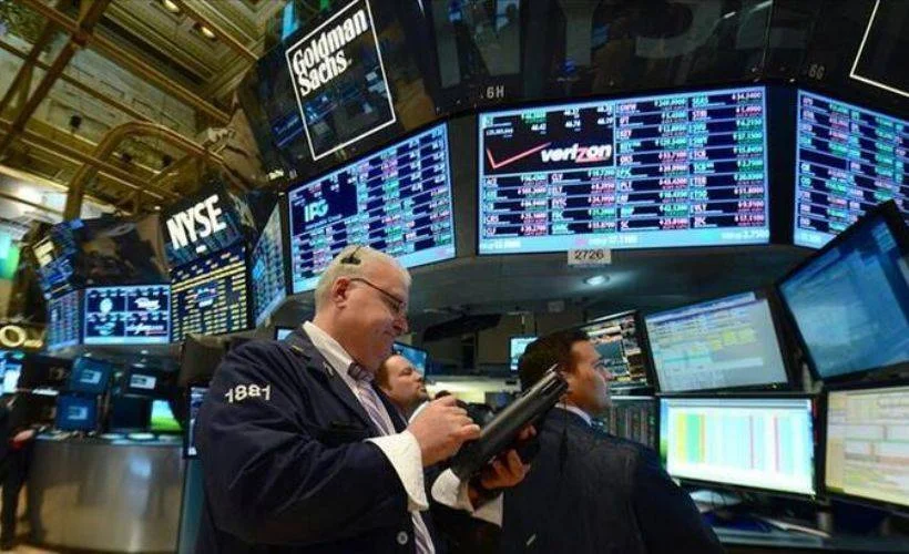New York borsası düşüşle açıldı